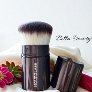 HOURGLASS Retractable Kabuki Brush   ~NEW~ | Cosmetics Makeup Brush